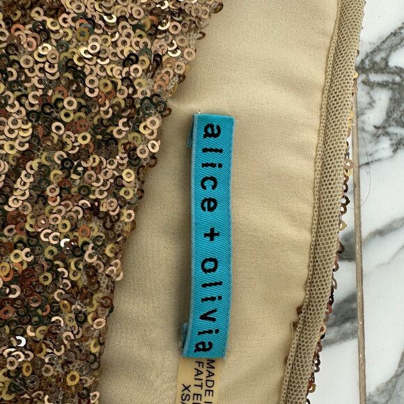 Alice + Olivia Barret Gold Sequin Short Sleeve Cinched Party Top - Picture 2 of 3